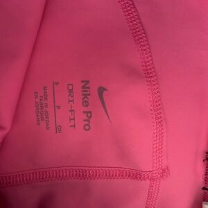 Nike Pro Dri-FIT Bright Pink leggings